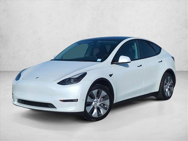 Used 2023 Tesla Model Y AWD image 1