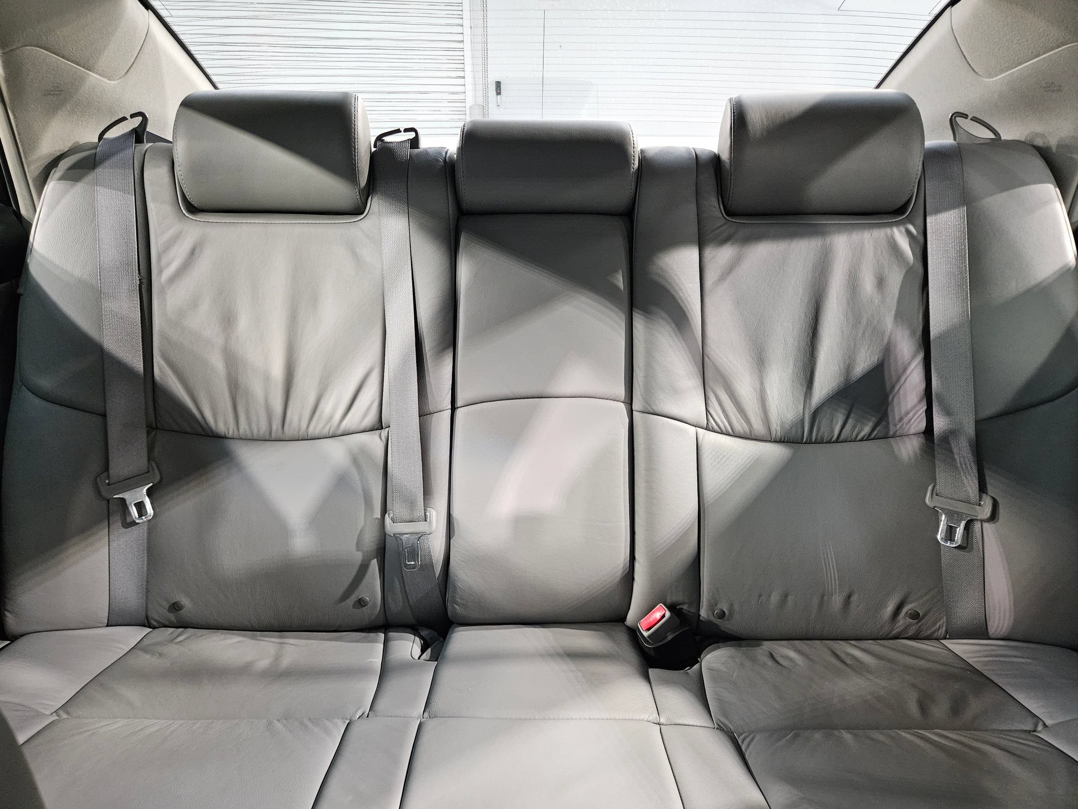 Used 2009 Toyota Avalon XLS FWD image 13