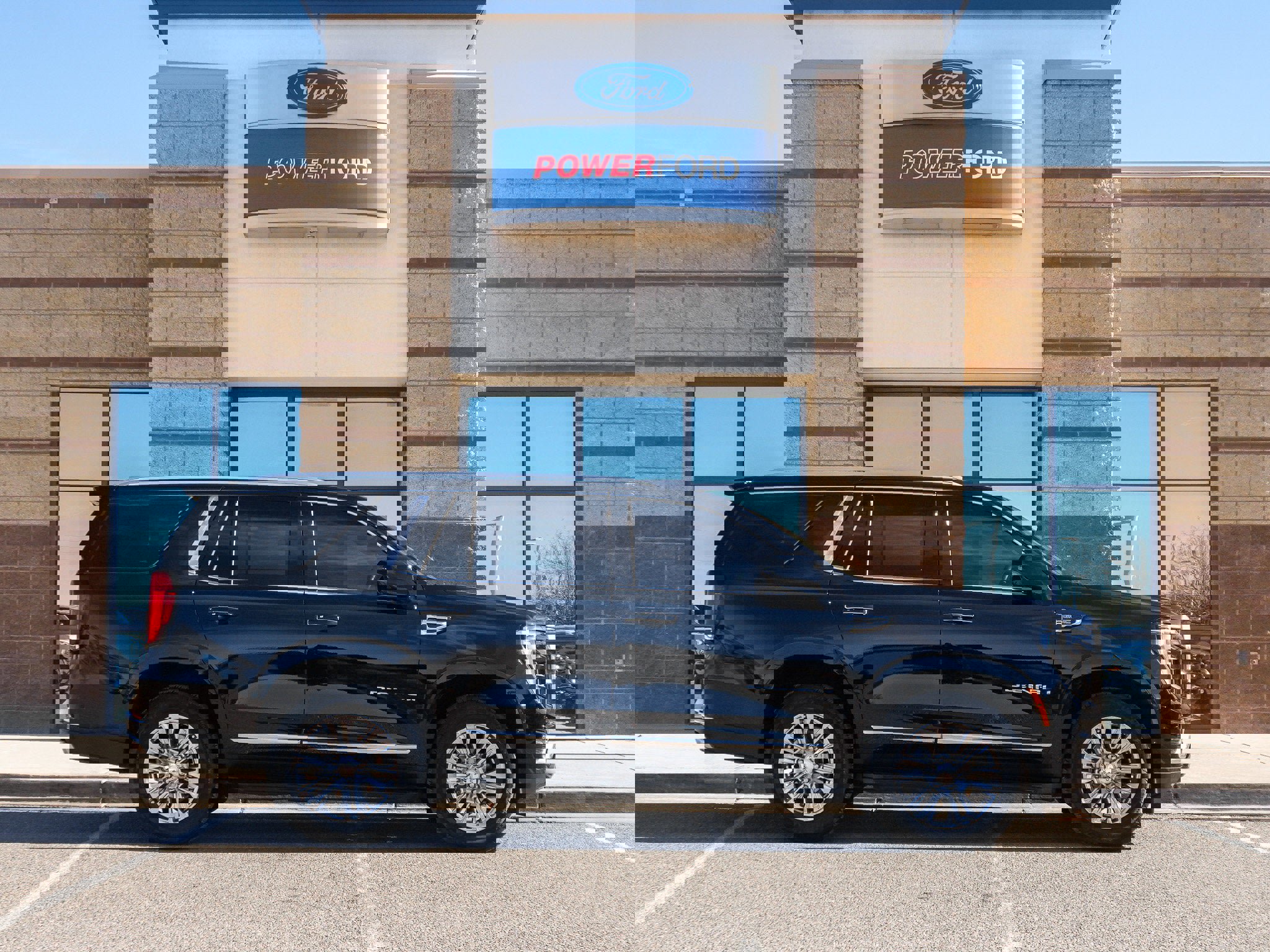 Used 2025 GMC Yukon Denali image 5