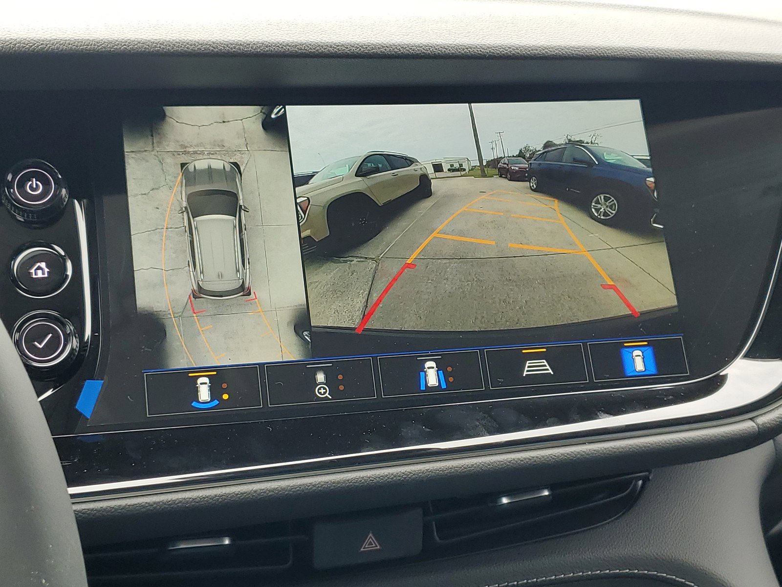 Certified 2023 Buick Envision Avenir image 21