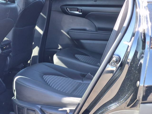 Used 2025 Toyota Highlander XSE image 20