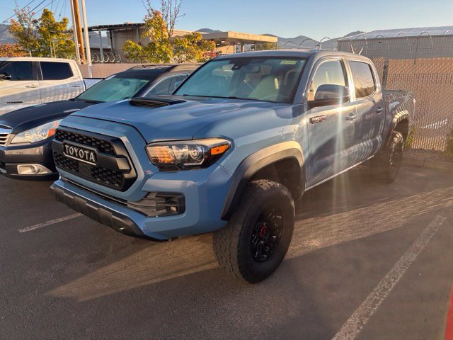 Certified 2018 Toyota Tacoma TRD Pro AWD/4WD image 5