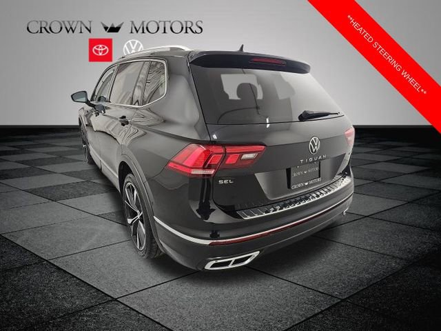 Used 2022 Volkswagen Tiguan SEL R-Line image 4