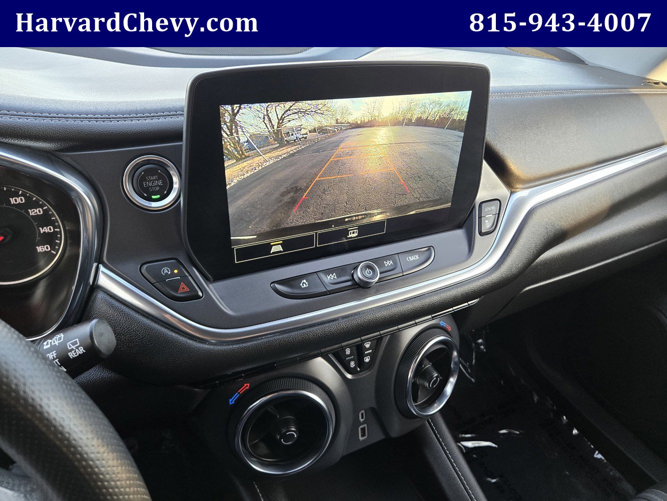 Used 2025 Chevrolet Blazer LT AWD/4WD image 9