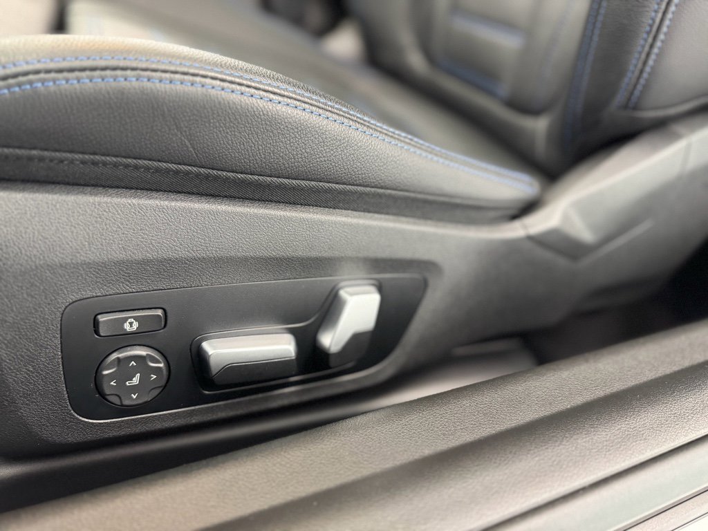 Used 2022 BMW M240i xDrive M240i xDrive w/ Premium Package image 17