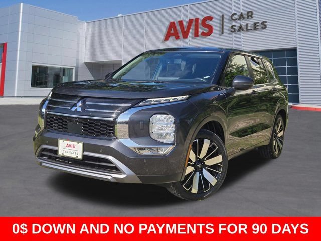Used 2025 Mitsubishi Outlander SE