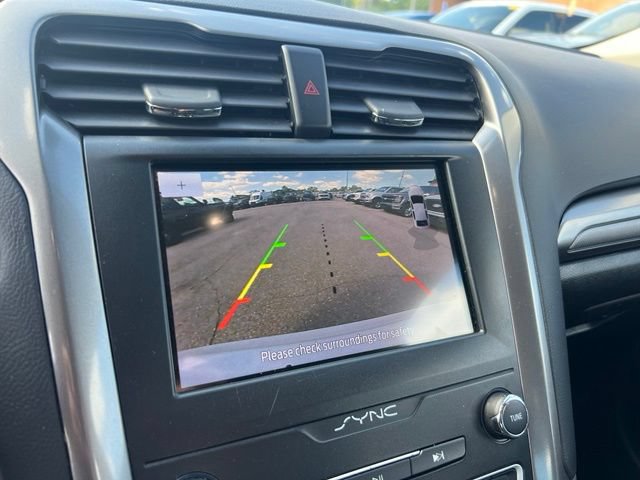 Certified 2019 Ford Fusion SE FWD image 13