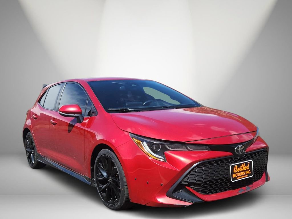 Used 2021 Toyota Corolla SE w/ Special Edition FWD image 1