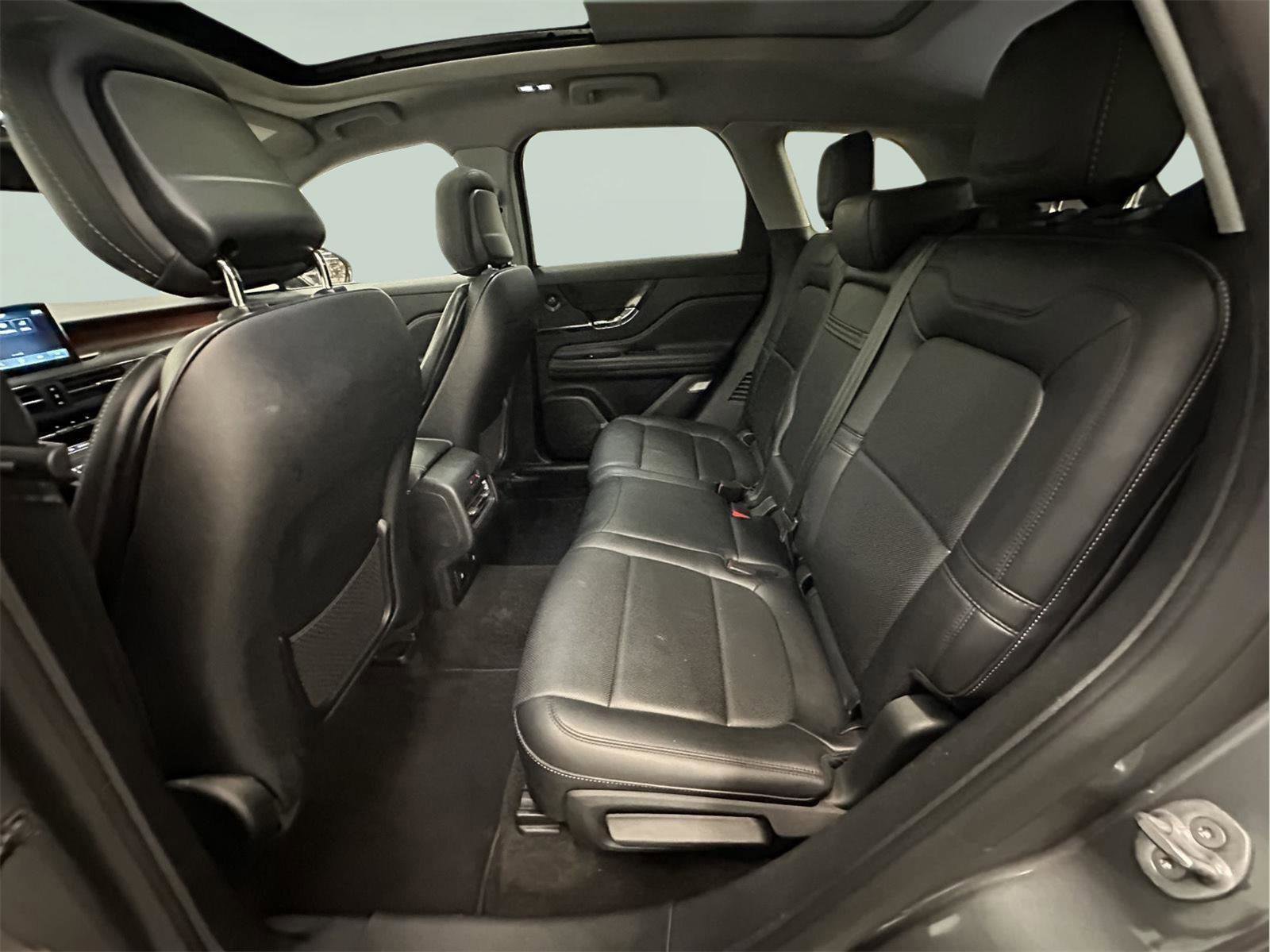 Used 2022 Lincoln Corsair Reserve w/ Equipment Group 201A image 22