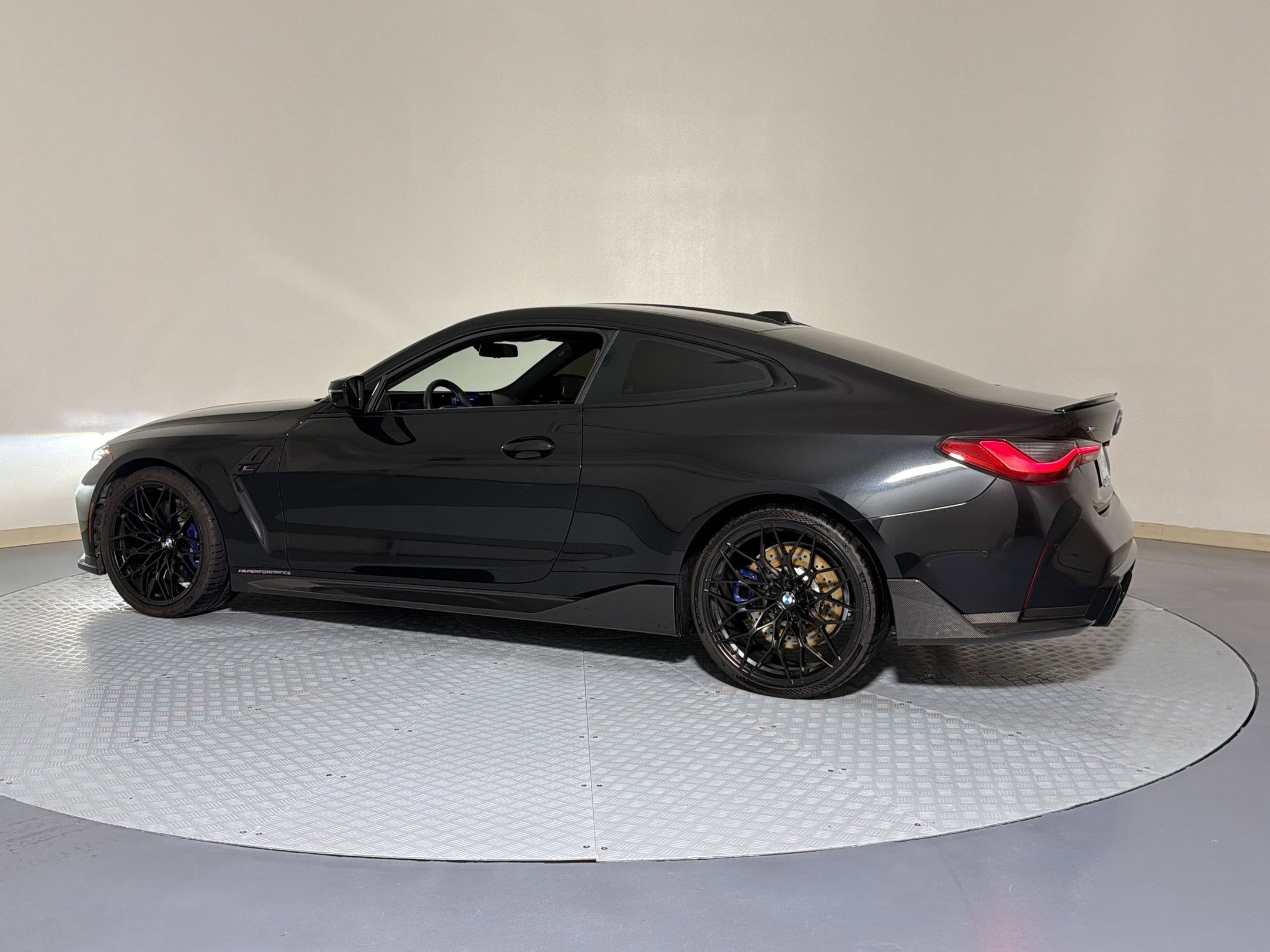 Used 2024 BMW M4 xDrive Competition AWD/4WD image 2