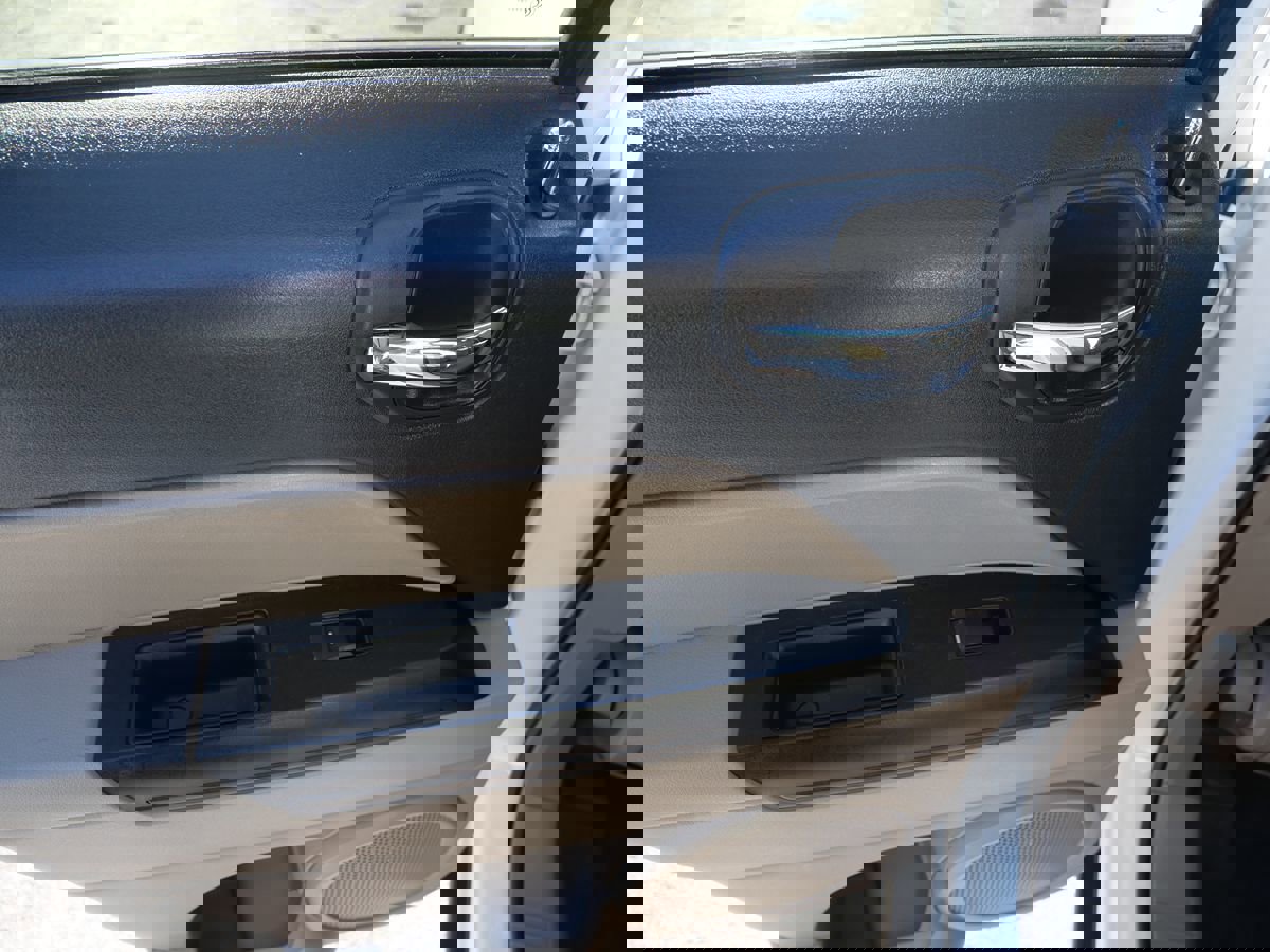 Used 2017 Jeep Patriot High Altitude image 24