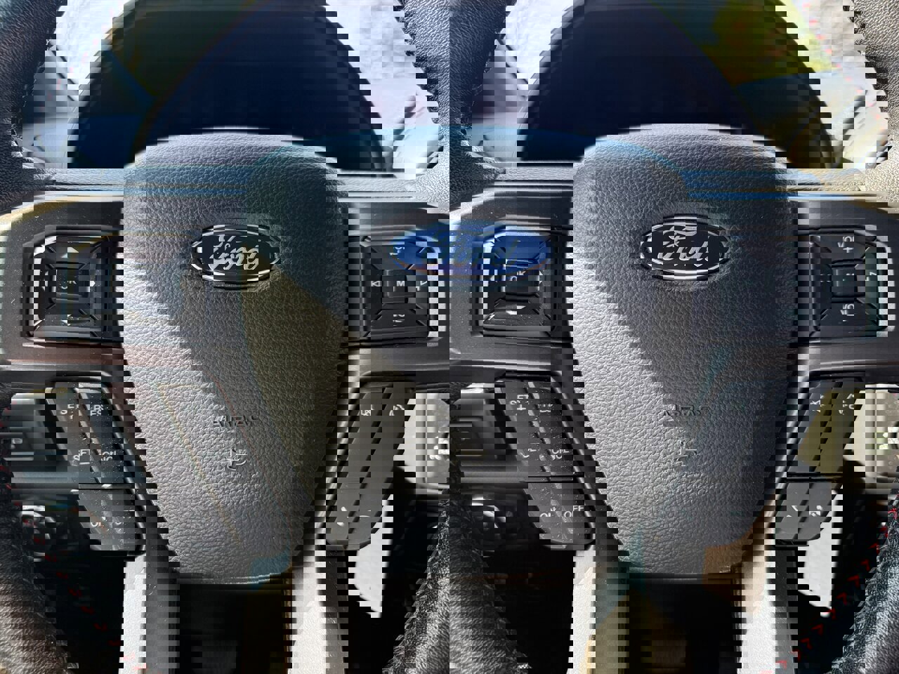 Used 2019 Ford F150 XLT w/ Equipment Group 302A Luxury AWD/4WD image 26