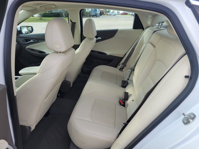 Used 2024 Chevrolet Malibu LT image 27