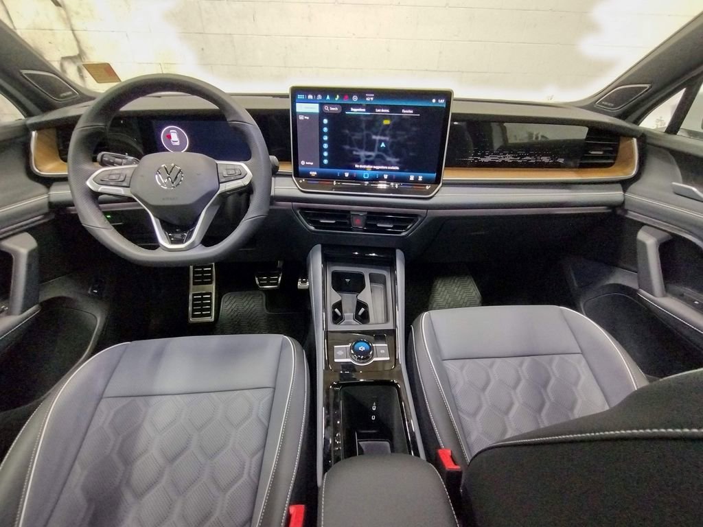 New 2026 Volkswagen Tiguan SEL R-Line image 39