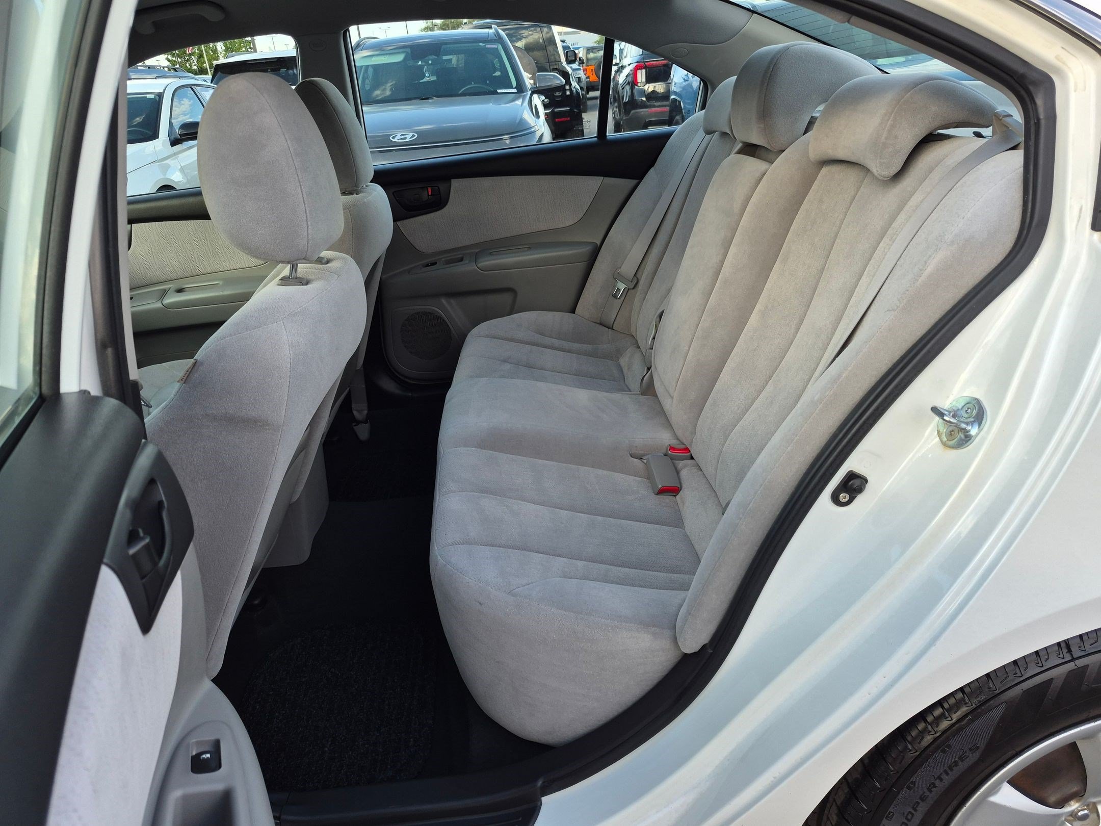 Used 2010 Kia Optima LX FWD image 27