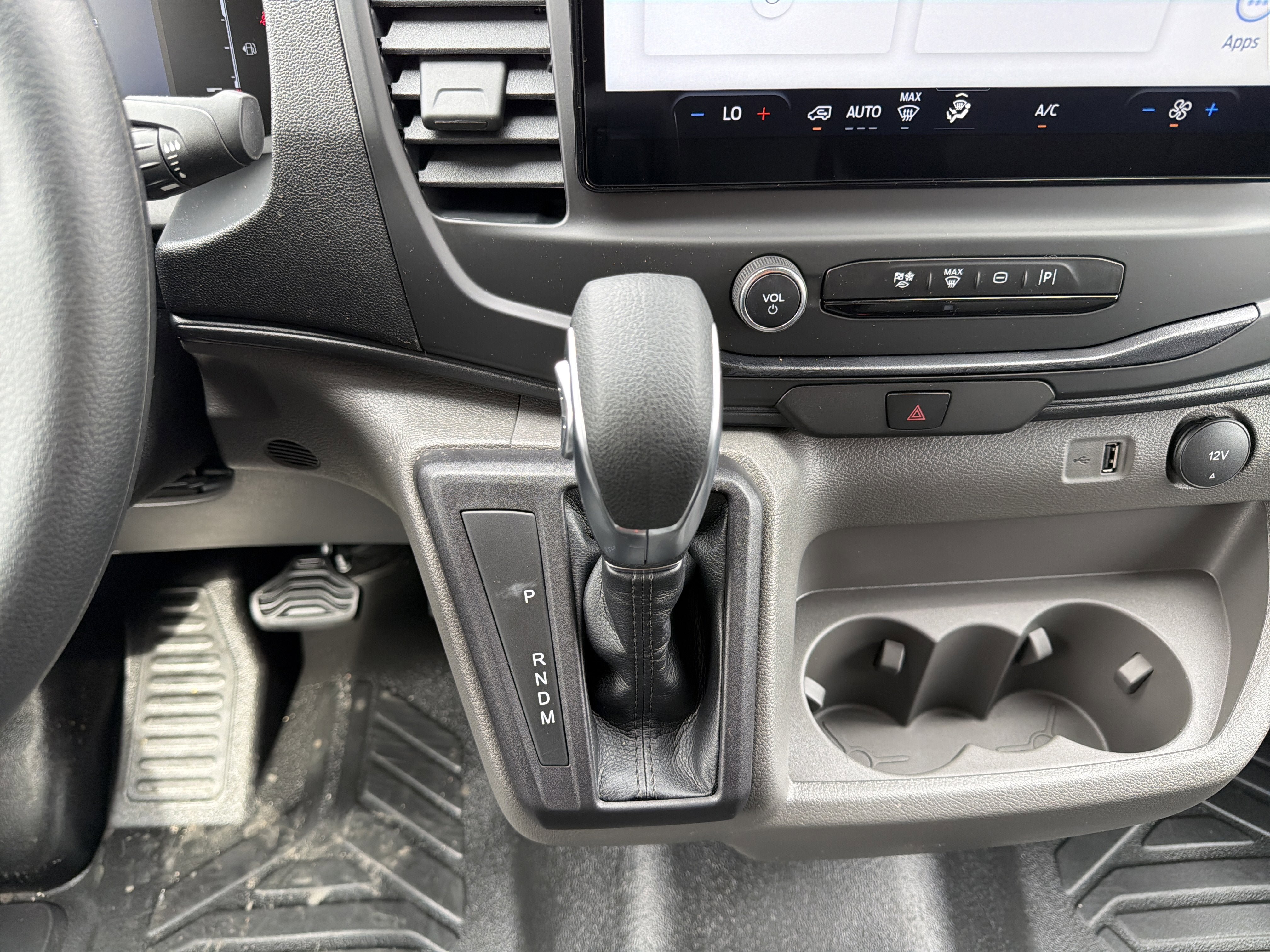 New 2026 Ford Transit 150 Low Roof RWD image 18