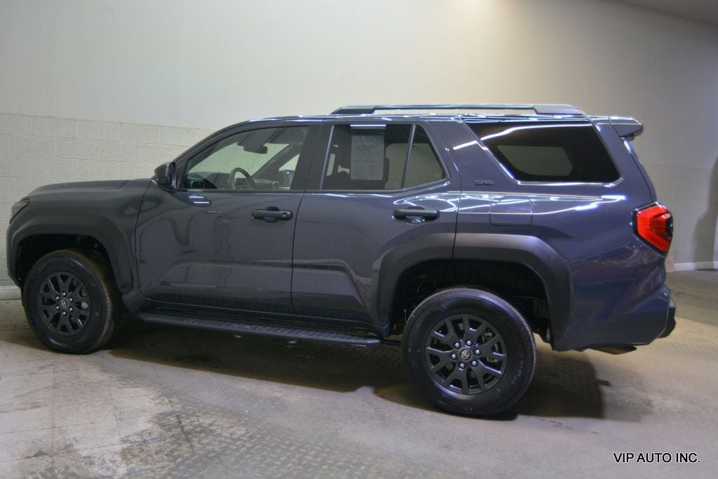 Used 2025 Toyota 4Runner SR5 AWD/4WD image 7