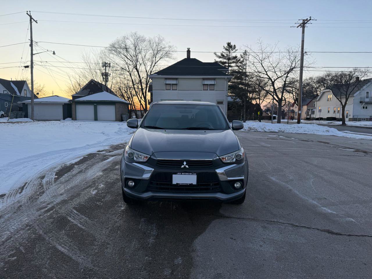 Used 2017 Mitsubishi Outlander Sport SE image 2