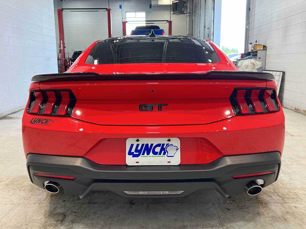 Used 2024 Ford Mustang GT Premium image 39