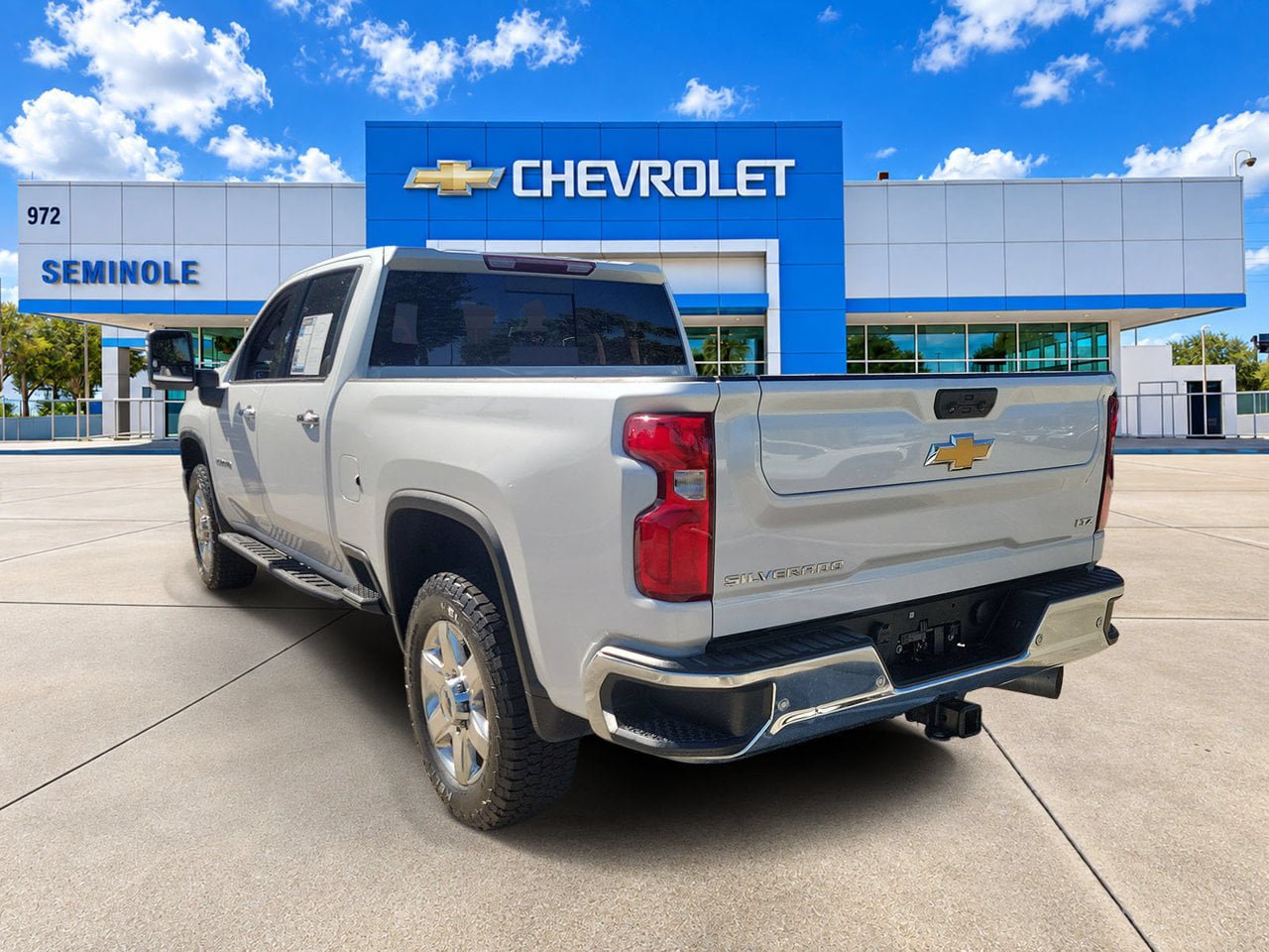 Certified 2022 Chevrolet Silverado 2500 LTZ w/ LTZ Plus Package AWD/4WD image 4