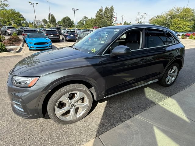 Used 2021 Audi Q5 Prestige AWD/4WD image 3