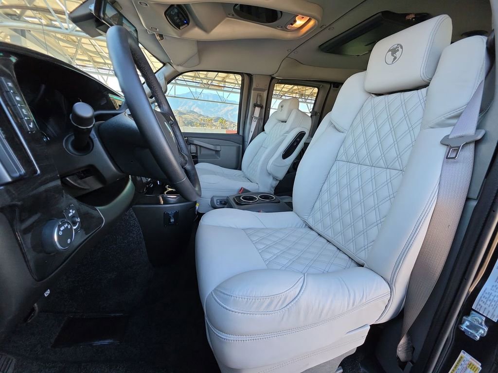 New 2025 Chevrolet Express 2500 w/ Driver Convenience Package RWD image 19