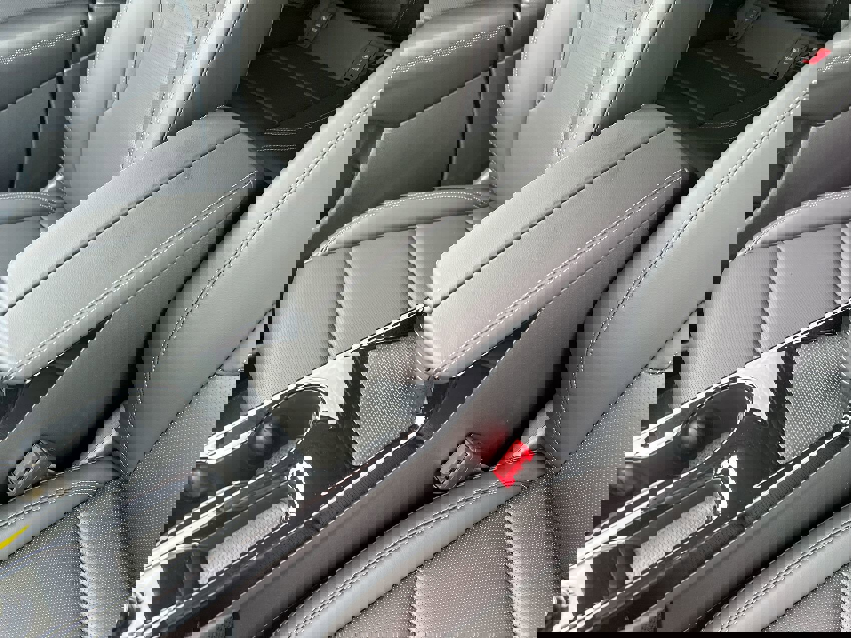 New 2025 Buick Envision Preferred image 17