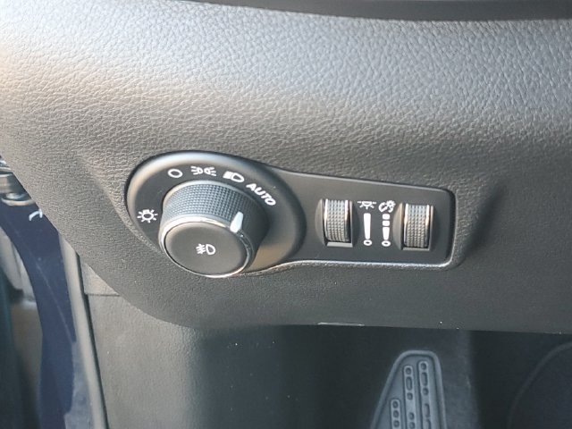 New 2026 Jeep Compass Limited w/ Sun, Sound & Navigation Group AWD/4WD image 19