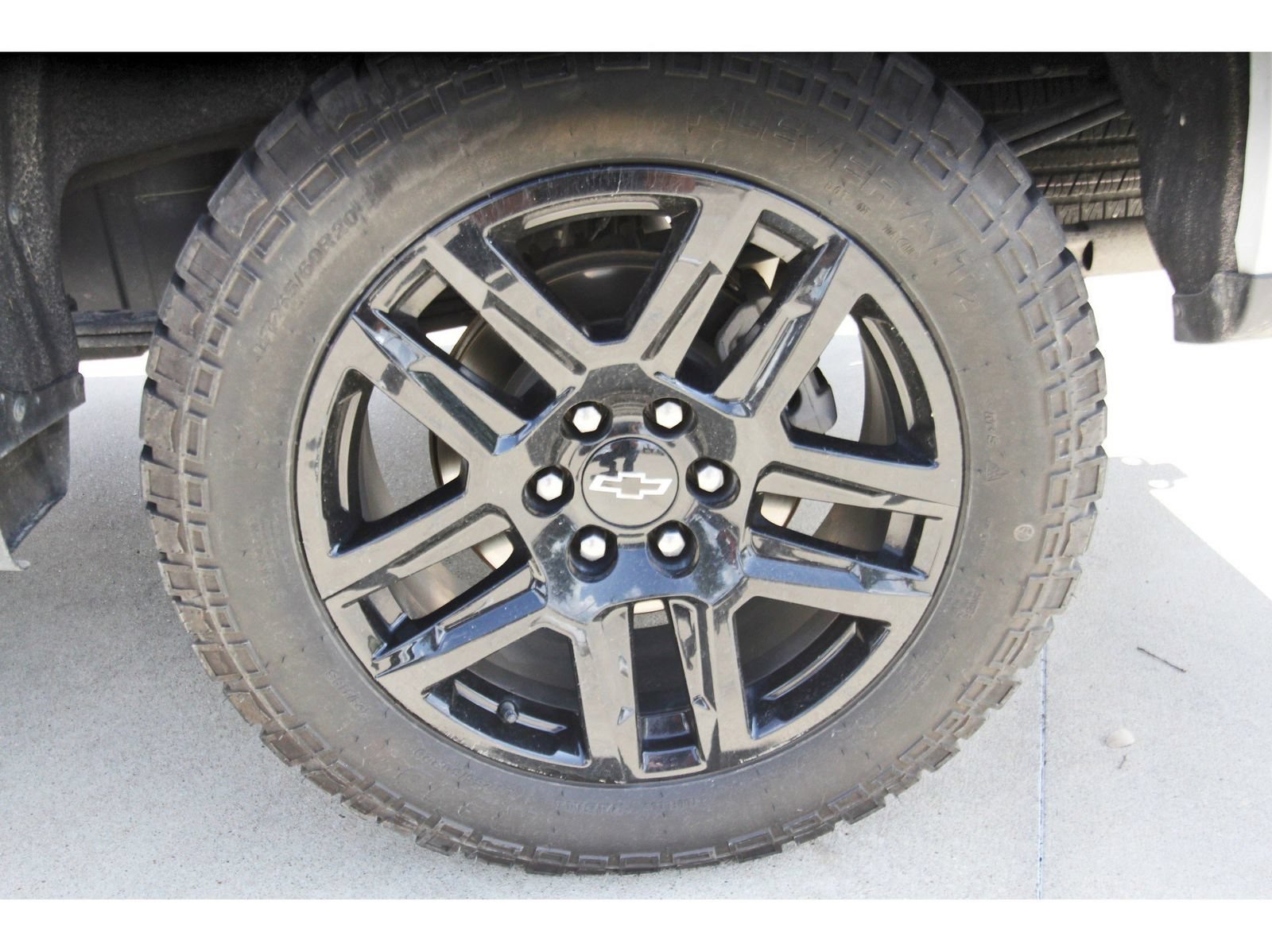 Used 2023 Chevrolet Silverado 1500 LT Trail Boss w/ LT Trail Boss Premium Package AWD/4WD image 28