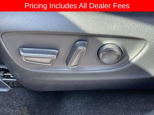 Used 2024 Toyota RAV4 Adventure AWD/4WD image 17