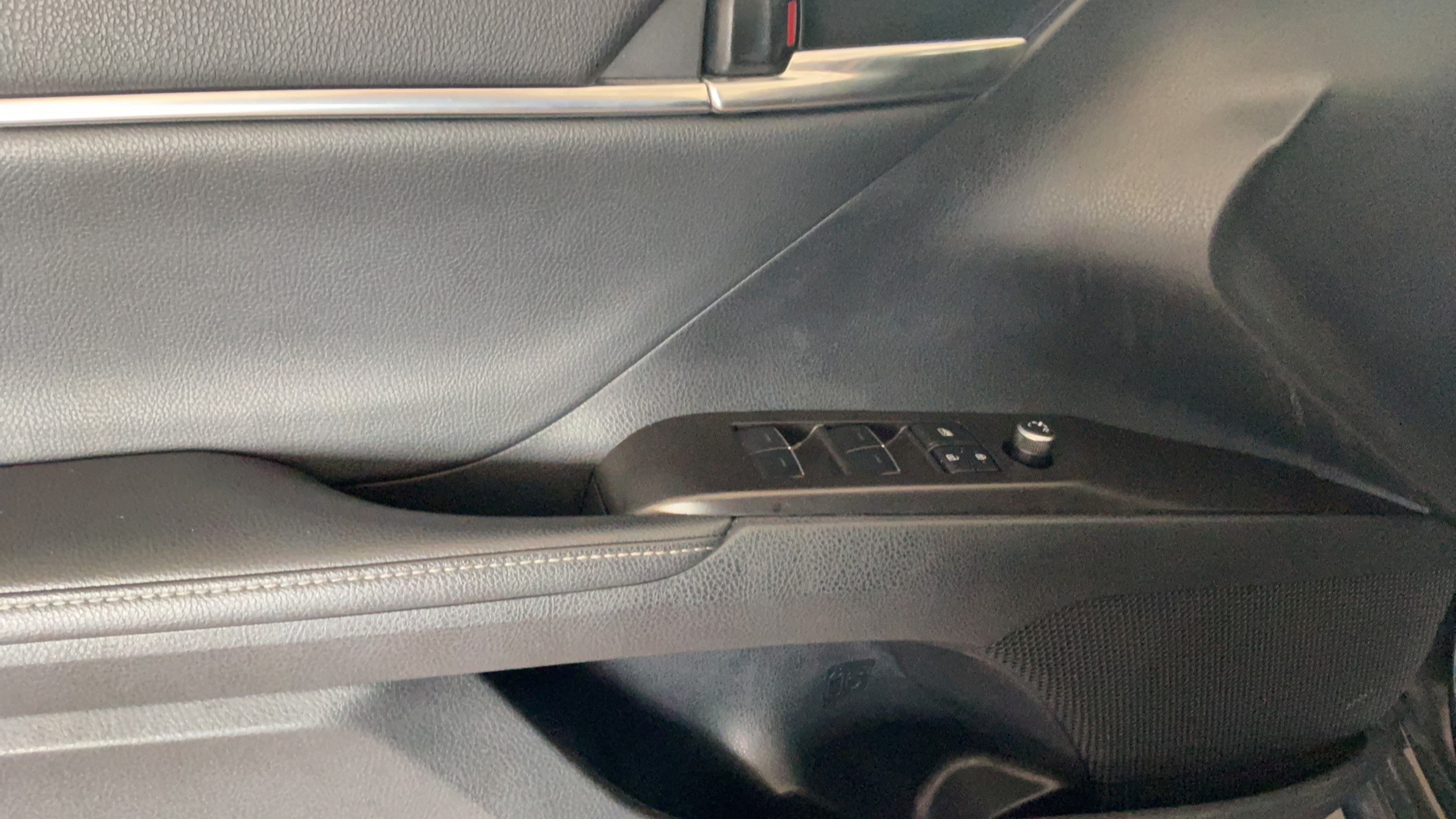 Used 2024 Toyota Camry XSE FWD image 20