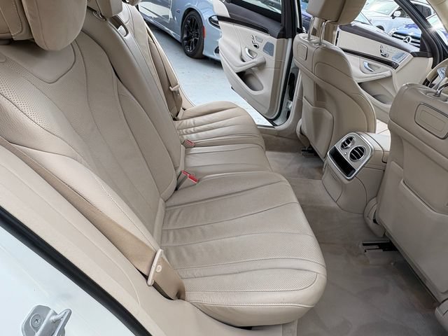 Used 2018 Mercedes-Benz S 450 4MATIC Sedan w/ Premium Package image 19