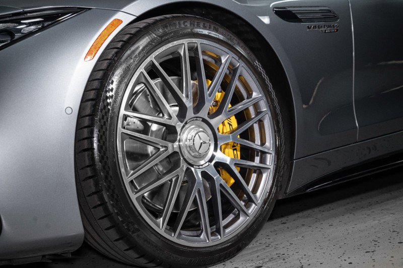 Certified 2022 Mercedes-Benz SL 63 AMG 4MATIC image 29