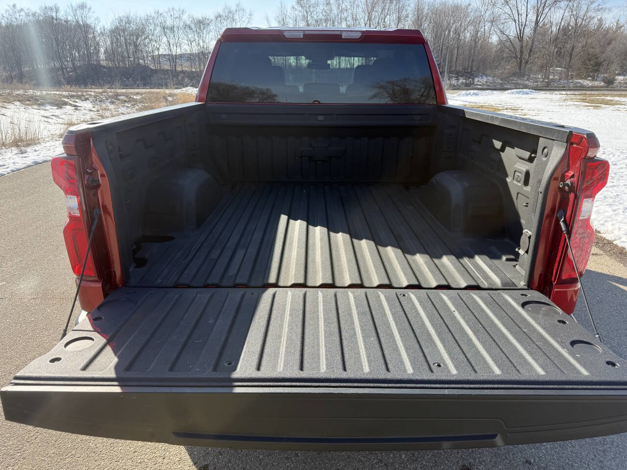 Used 2025 Chevrolet Silverado 1500 LTZ image 9