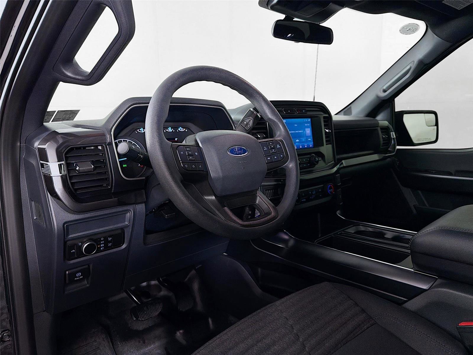 Used 2023 Ford F150 XL w/ STX Appearance Package AWD/4WD image 9