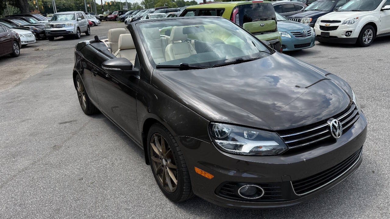 Used 2013 Volkswagen Eos Komfort FWD image 3