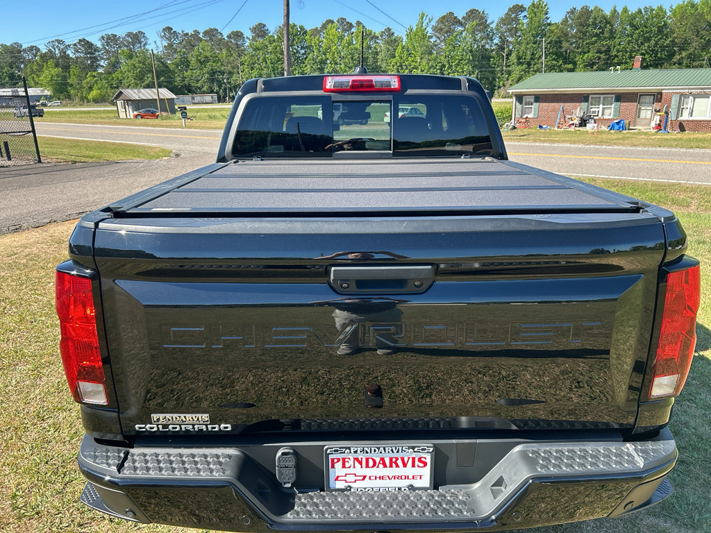 Used 2024 Chevrolet Colorado Trail Boss w/ Technology Package AWD/4WD image 13