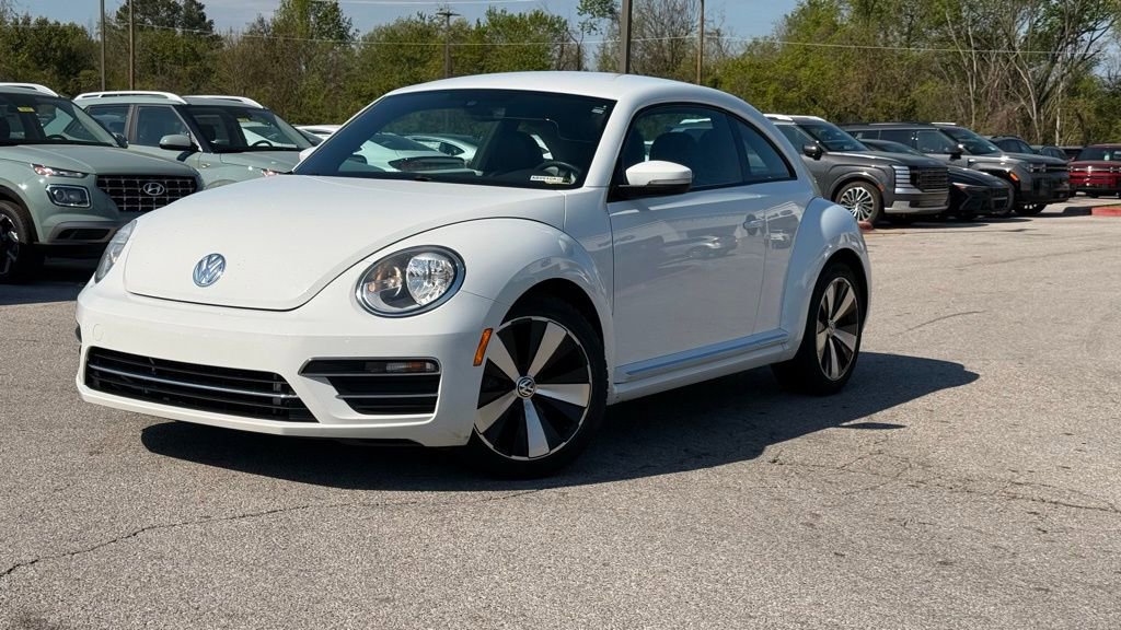 Used 2017 Volkswagen Beetle 1.8T SE FWD image 3