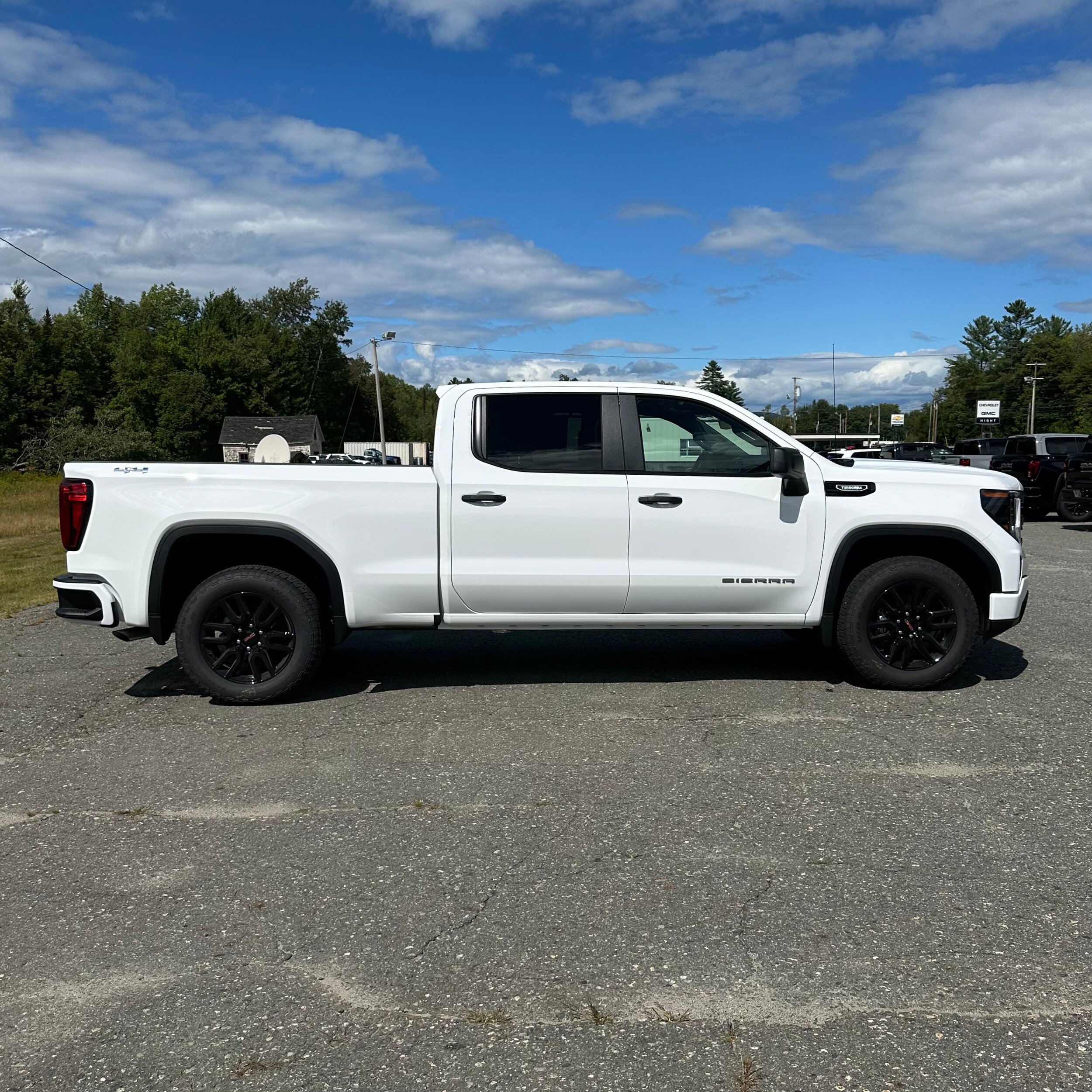 New 2026 GMC Sierra 1500 Pro w/ Graphite Edition AWD/4WD image 2
