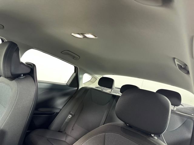 Used 2025 Kia K4 LXS image 12