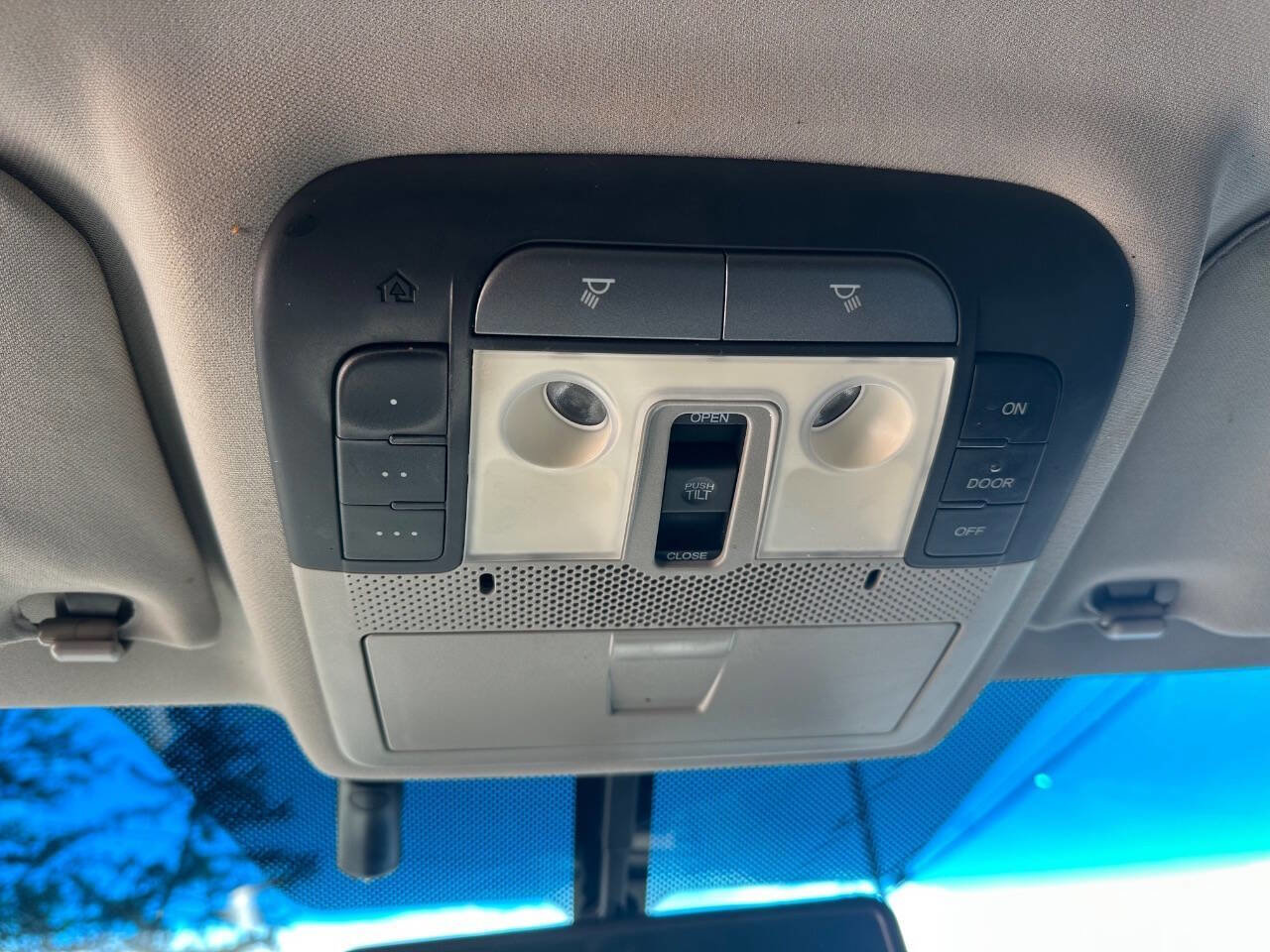 Used 2012 Acura MDX SH AWD 4dr SUV image 18