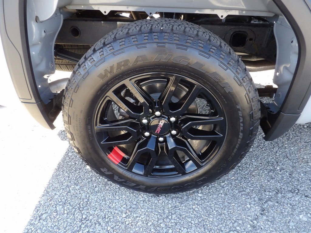 Used 2025 GMC Sierra 1500 Pro w/ Graphite Edition AWD/4WD image 56