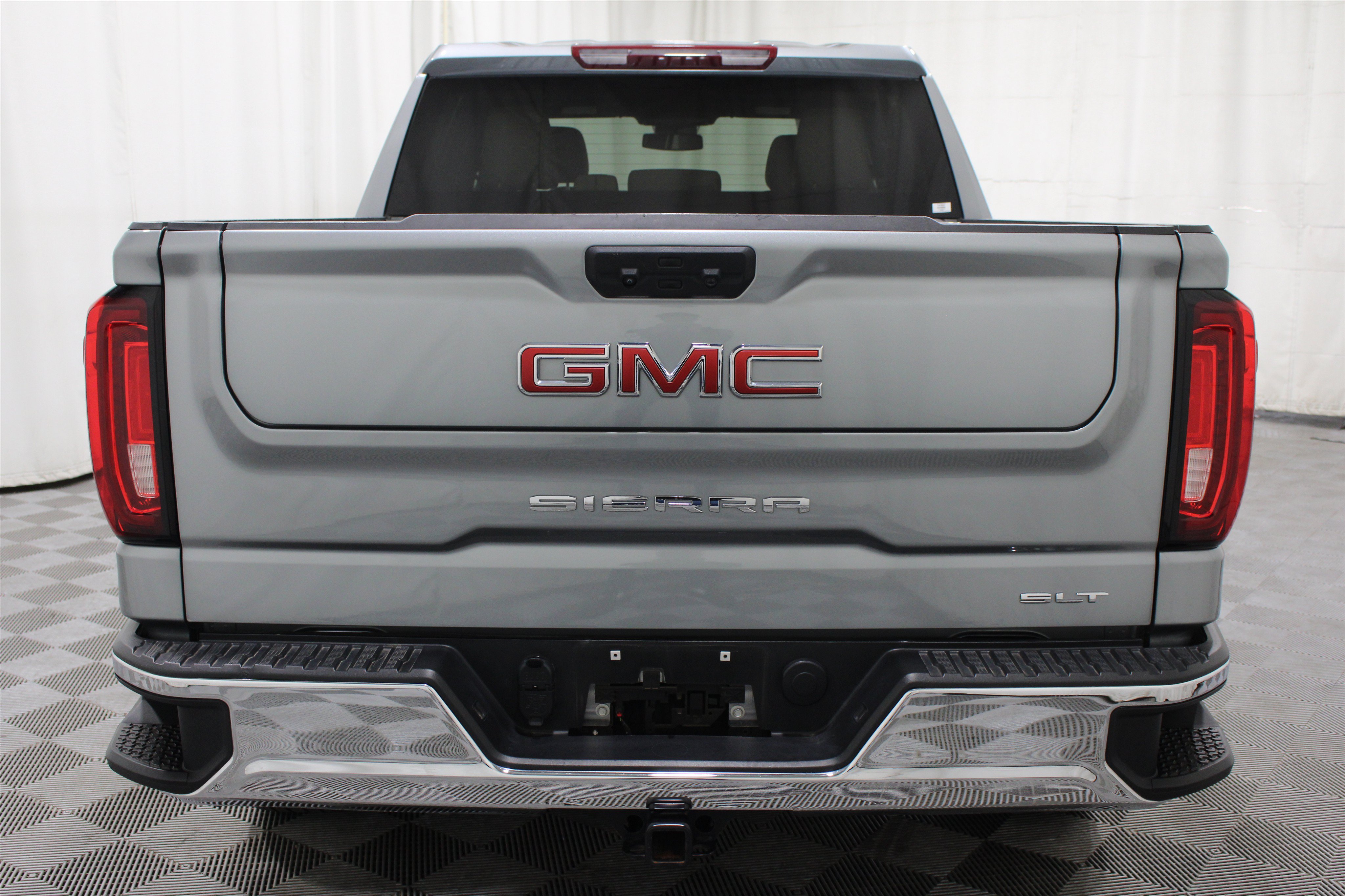 Used 2025 GMC Sierra 1500 SLT RWD image 30