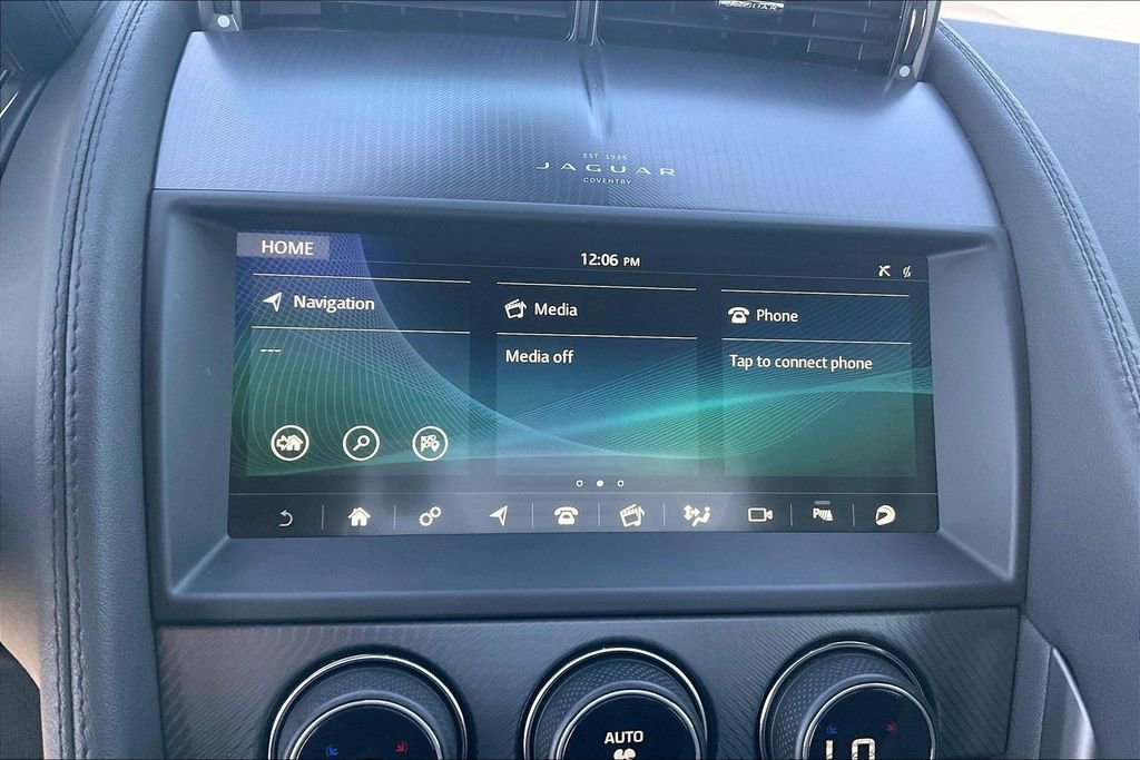 Used 2022 Jaguar F-TYPE R-Dynamic image 14