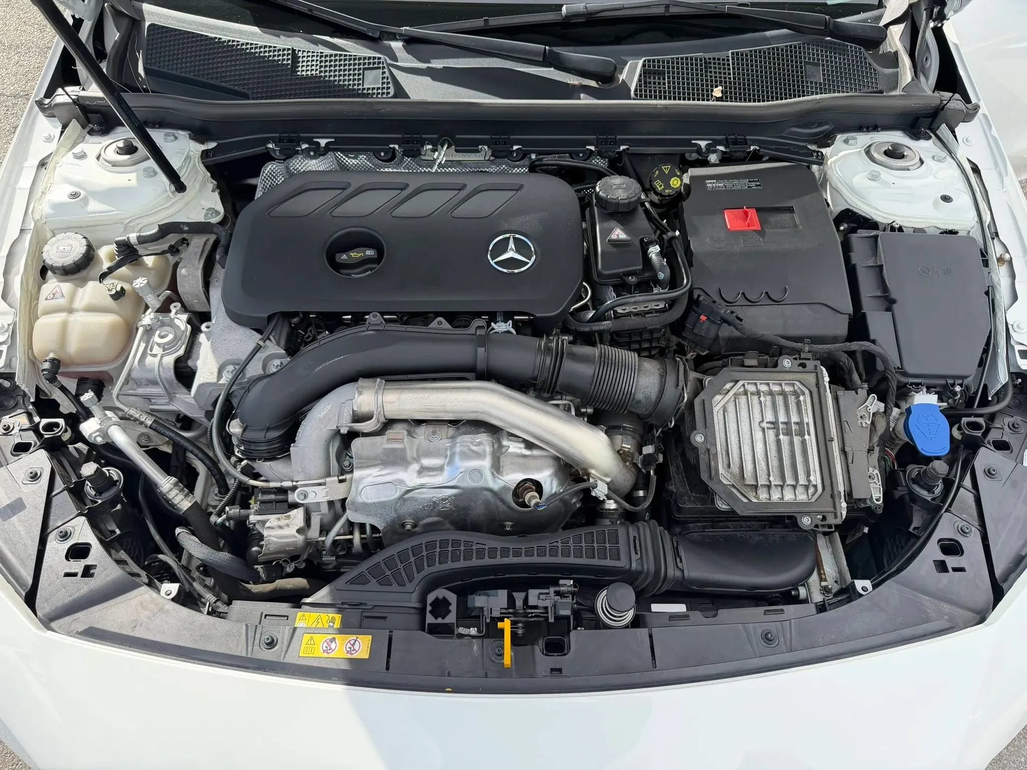 Used 2024 Mercedes-Benz CLA 250 4MATIC image 32