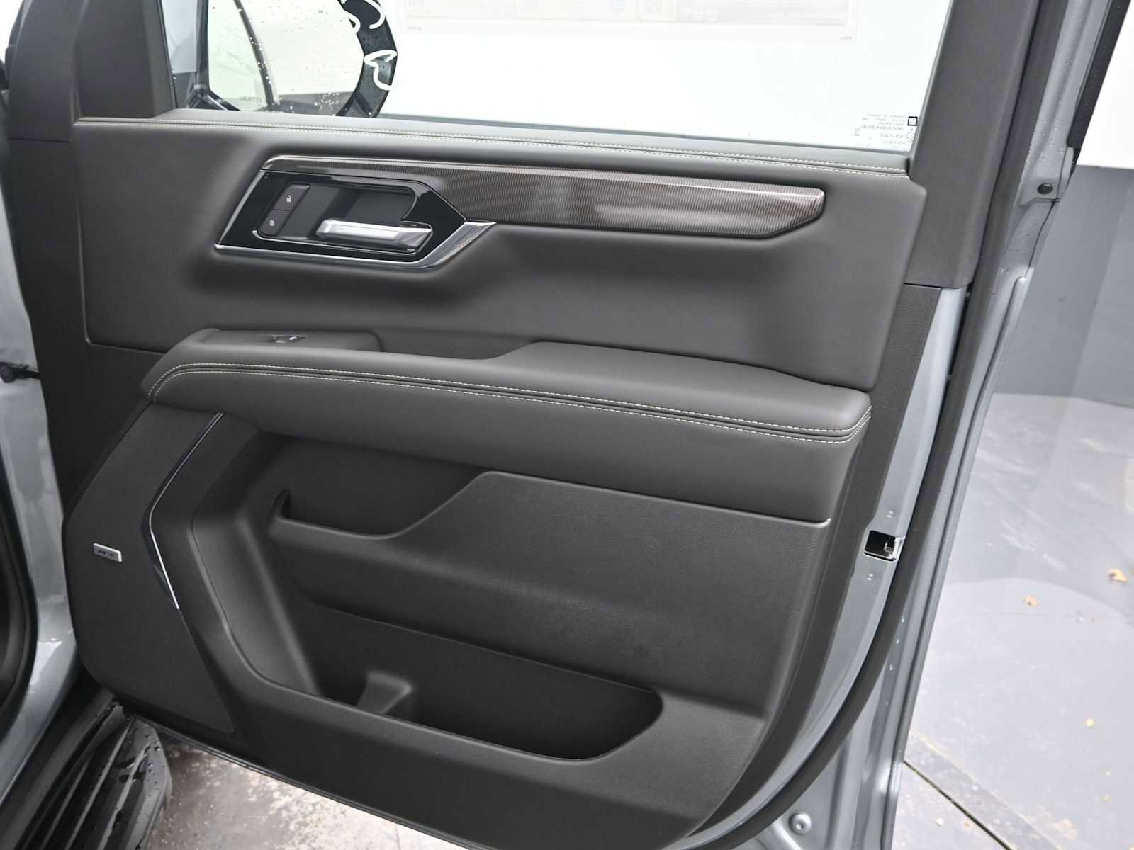 New 2026 GMC Yukon Elevation w/ LPO, Floor Liner Package image 20