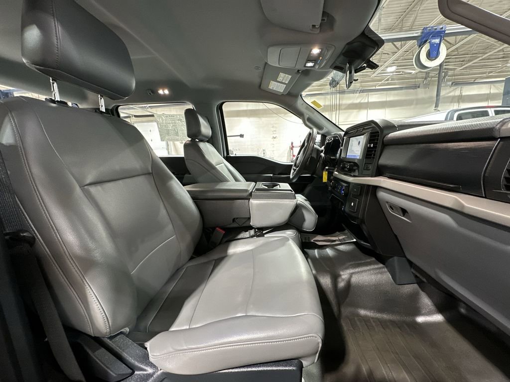 Used 2021 Ford F150 XL w/ Trailer Tow Package image 24