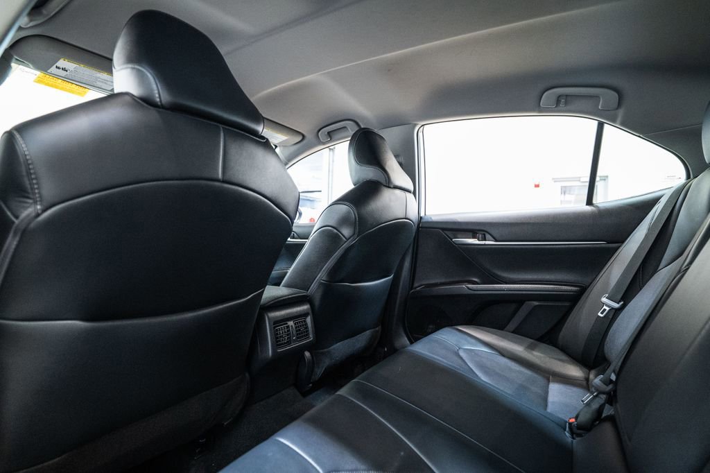 Used 2023 Toyota Camry XSE image 14