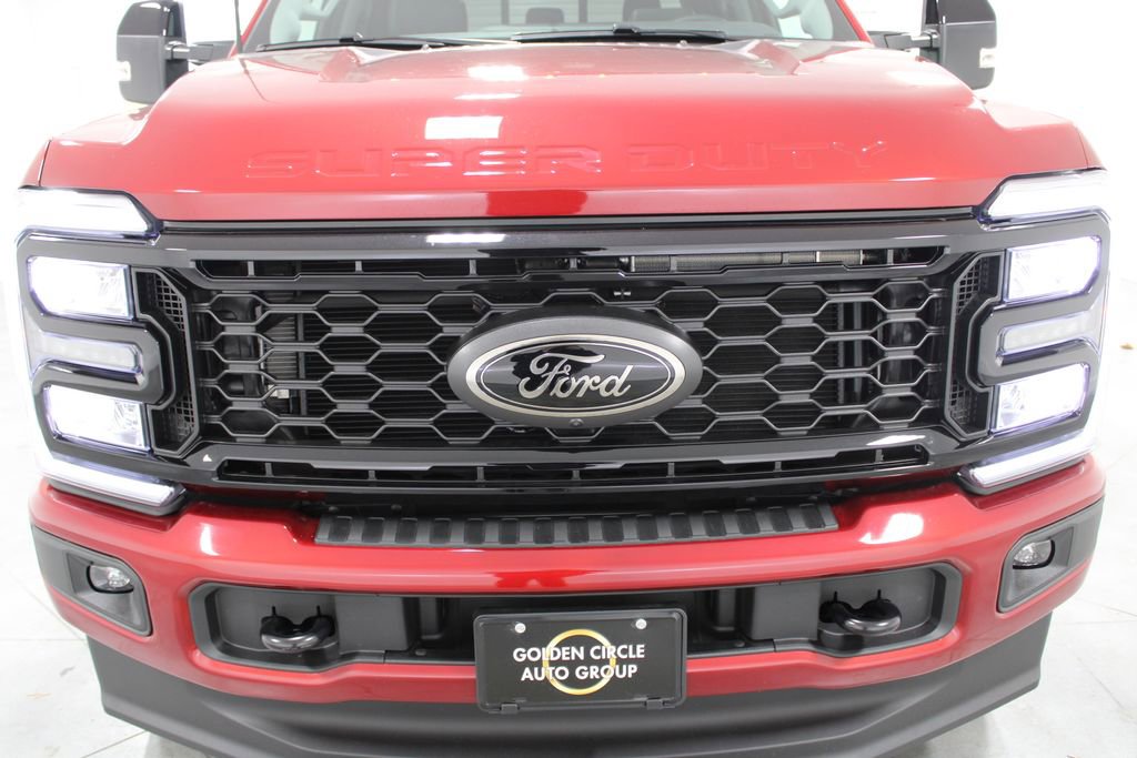 New 2026 Ford F250 Lariat w/ Black Appearance Package image 61