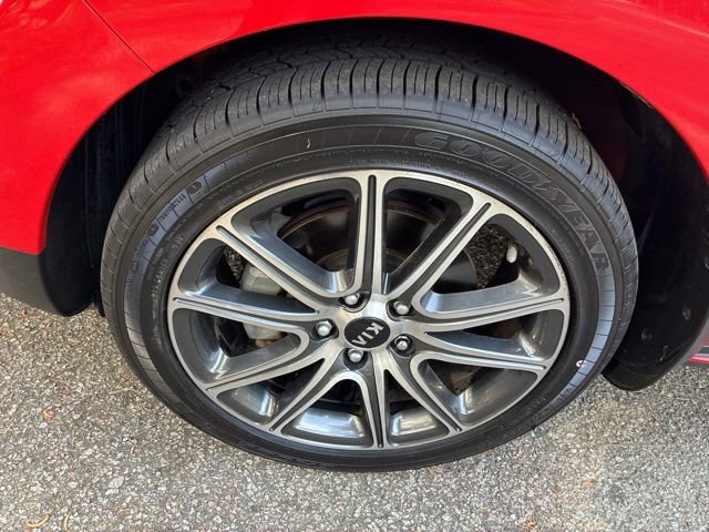 Used 2018 Kia Soul ! FWD image 11